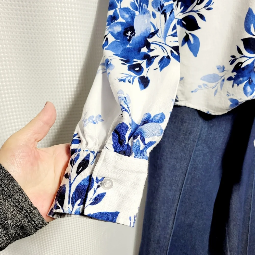 Ellen Tracy White Linen with Blue Floral Print Tie Front Blouse Women's (L) - Picture 4 of 12